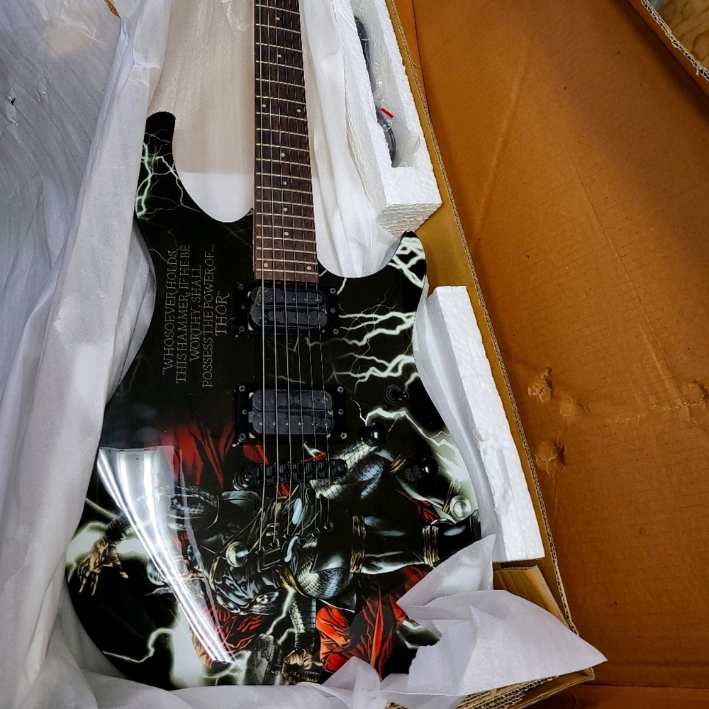 Peavey MARVEL Thor Predator Electric Guitar NEW !,
